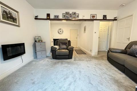 undefined, Newton Avenue, Stocksbridge, S36