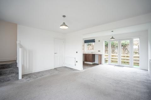 23 Chalet Road, Portpatrick, Stranraer, DG9 8DN