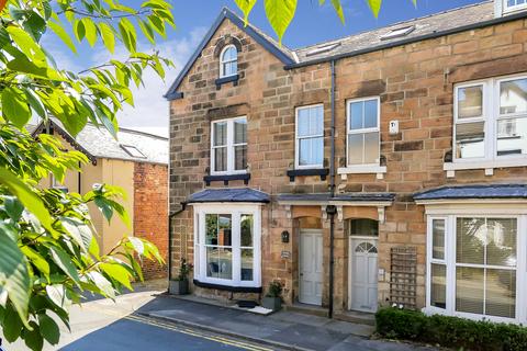 4 bedroom terraced house to rent, Robert Street, Harrogate, HG1