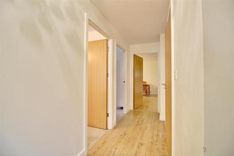 2 bedroom flat for sale, Beckwith Close, Enfield