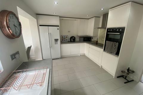 90 Chestnut Street, Chadderton, Oldham, OL9 8HF