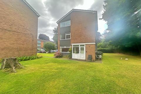 21 Links View, Sutton Coldfield, B74 3EP