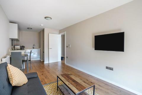 1 bedroom apartment to rent, Quay Central, Jesse Hartley Way, Liverpool