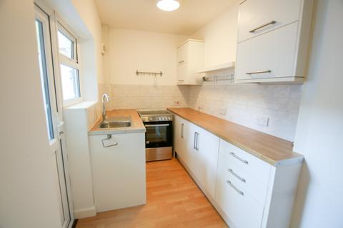 2 bedroom semi-detached house for sale, Firgrove Road, Freemantle , Southampton