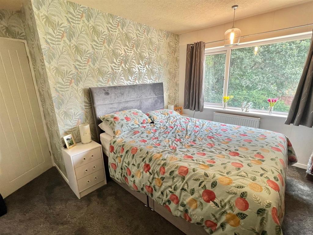 Bedroom2.jpg