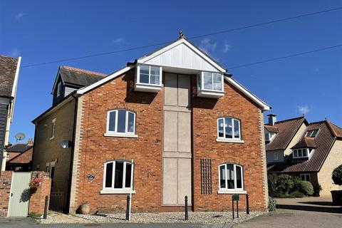 4 bedroom semi-detached house for sale, Station Road, Woodbridge IP12