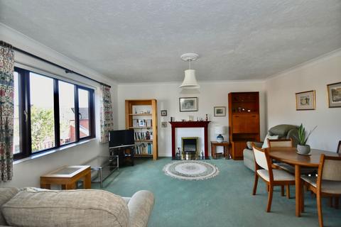 1 bedroom flat for sale, St. Pauls Court St. Pauls Street, Rusthall, Tunbridge Wells, Kent