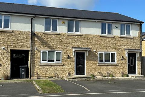 3 bedroom townhouse for sale, Tunwell Close, Eccleshill, Bradford.