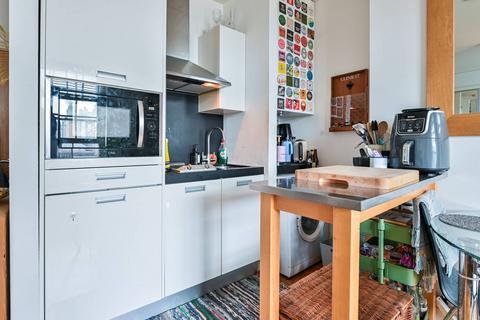 1 bedroom flat for sale, Clapham High Street, Clapham High Street, London, SW4