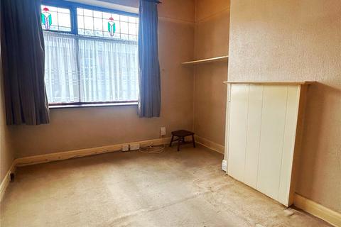 70 Turner Street, Lees, Oldham, OL4 3JB