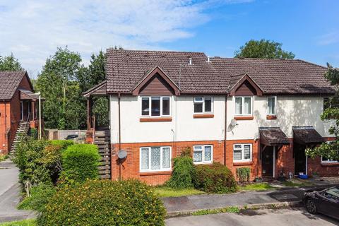 1 bedroom flat for sale, Dukes Close, Petersfield, Hampshire