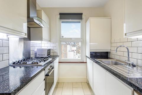 Flat C, 129 Palace Road, London, SW2 3LD