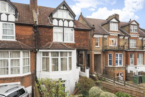 Flat C, 129 Palace Road, London, SW2 3LD