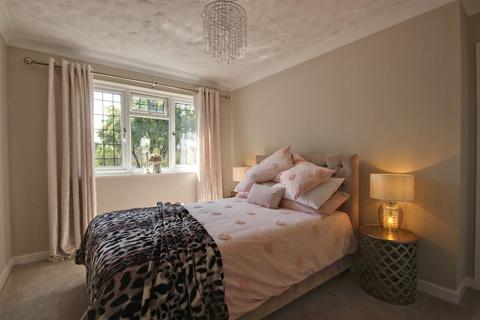 10 Burdon Close, Willerby, Hull, HU10 6QZ