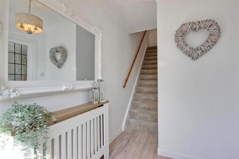 10 Burdon Close, Willerby, Hull, HU10 6QZ