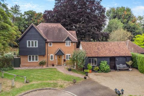 5 bedroom detached house for sale, Kay Walk, St. Albans, Hertfordshire