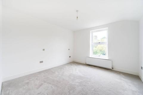 2 bedroom flat for sale, Salisbury Road, Harrow, HA1