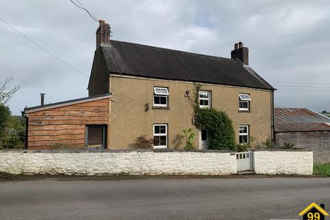 2 bedroom detached house for sale, Cilyrynys, Porthyrhyd, Carmarthenshire, SA32