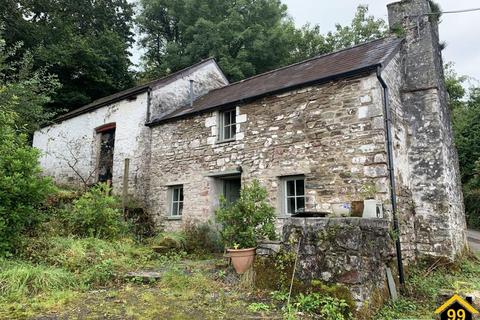 2 bedroom detached house for sale, Cilyrynys, Porthyrhyd, Carmarthenshire, SA32