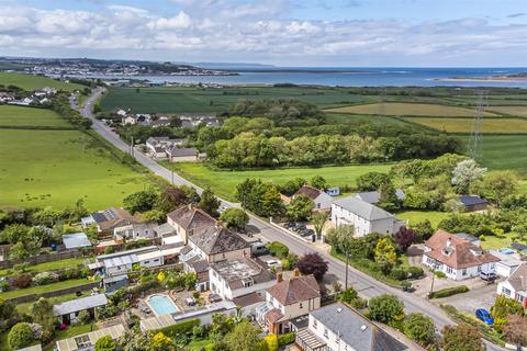 5 bedroom detached house for sale, West Yelland, Barnstaple