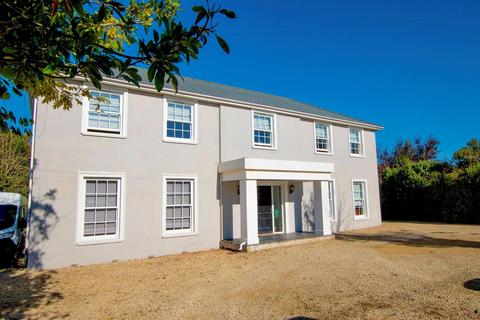 5 bedroom detached house for sale, West Yelland, Barnstaple