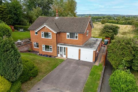 6 bedroom detached house for sale, Hunters Close, Husbands Bosworth LE17