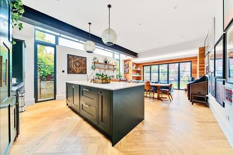 4 bedroom semi-detached house for sale, Claremont Road, Teddington, TW11