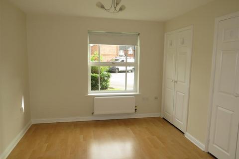 2 bedroom flat to rent, Water Mill Crescent, Sutton Coldfield B76