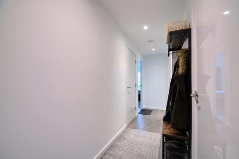 1 bedroom apartment for sale, at Liberty House, Juniper Drive, London SW18