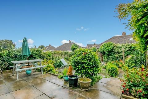 25 Hammond Crescent, Drighlington, Bradford, BD11 1AD