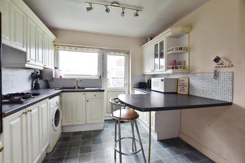 3 bedroom terraced house for sale, Blackthorn Road, Bristol