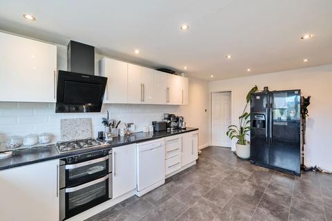 3 bedroom semi-detached house for sale, Springfield Mount, Horsforth, Leeds, West Yorkshire, LS18