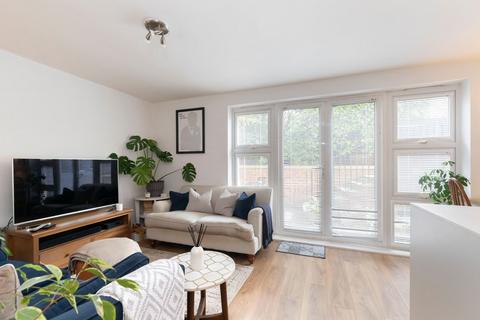 2 bedroom apartment for sale, Gloucester Road, Town Centre, Cheltenham, GL51