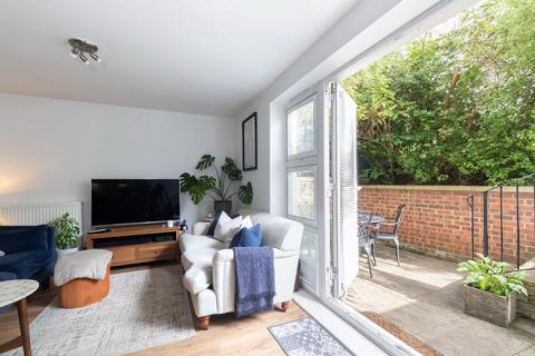 Flat 1, 267 Gloucester Road, Cheltenham, GL51 7AA