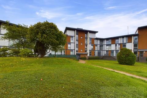 2 bedroom apartment for sale, Commonwealth Drive, Crawley RH10