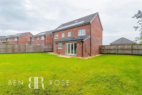 5 bedroom detached house for sale, Horseshoe Lane, Preston PR4