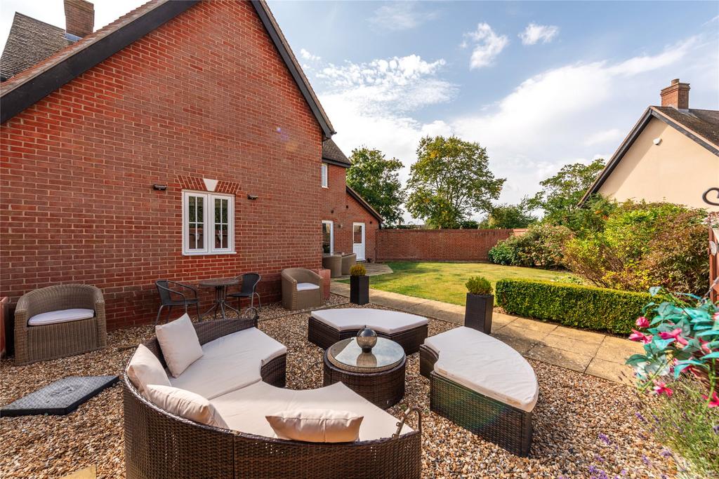 Entertaining Area