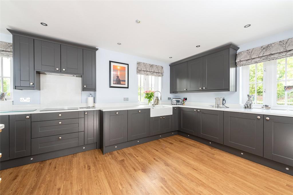 Kitchen/Breakfast Rm