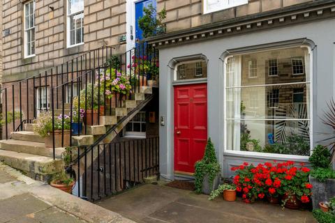 1 bedroom ground floor flat for sale, 22/1 Nelson Street, New Town, Edinburgh, EH3 6LJ