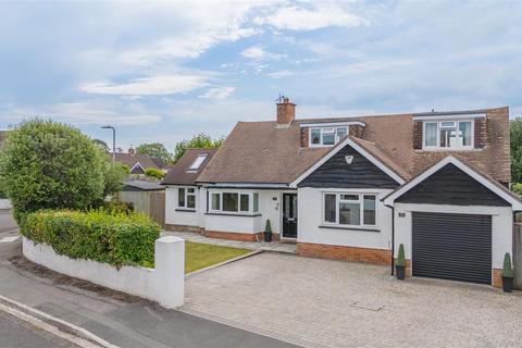 4 bedroom detached bungalow for sale, Oakfield Road, Keynsham, Bristol