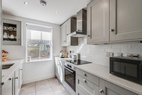 3 bedroom house for sale, Ilkley Road, Otley, West Yorkshire, LS21