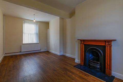 2 bedroom terraced house to rent, Machen Street, Penarth