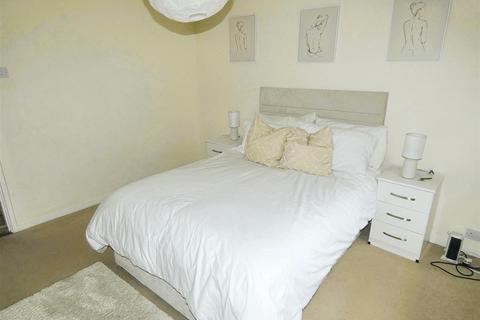 28 West Rise, Sutton Coldfield, B75 7TG