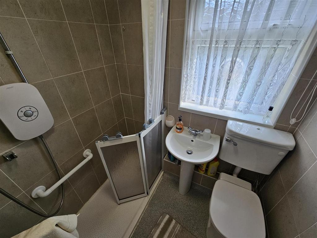 Shower Room W.C