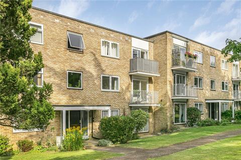 2 bedroom flat for sale, The Maples, Hertfordshire SG4