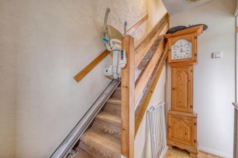 38 Eldorado Close, Studley, B80 7LB
