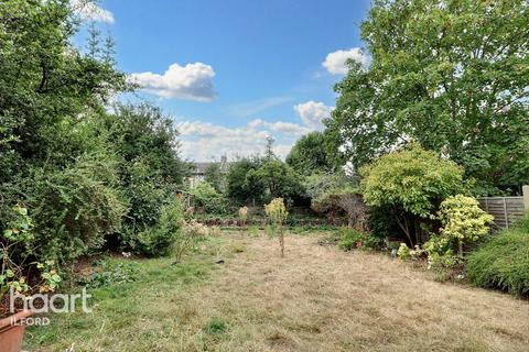 2b Aberdour Road, Ilford, IG3 9SB