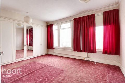 2b Aberdour Road, Ilford, IG3 9SB
