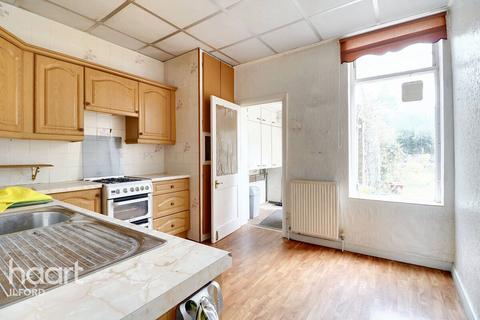 2b Aberdour Road, Ilford, IG3 9SB