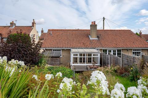 2 bedroom bungalow for sale, Welburn, York